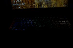Xiaomi Mi Gaming Notebook Testbericht Tastatur Beleuchtung 4