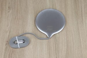 Aukey Wireless Fast Charger Test 2