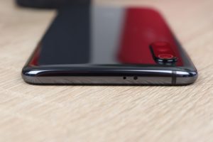 Xiaomi Mi 9 Anschlüsse Design 2
