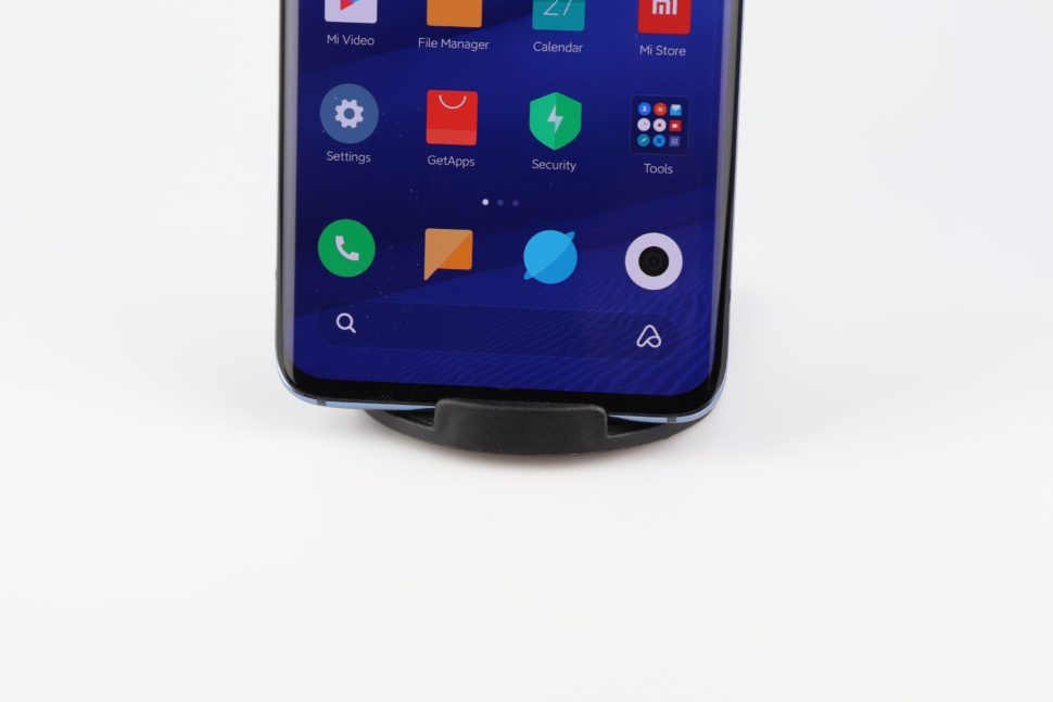 Xiaomi Mi 10 Display Ränder Punch Hole Notch 3