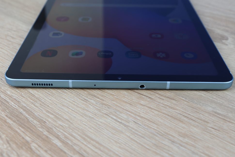 Samsung Galaxy Tab S6 Lite Buttons Rahmen Ränder Design 4