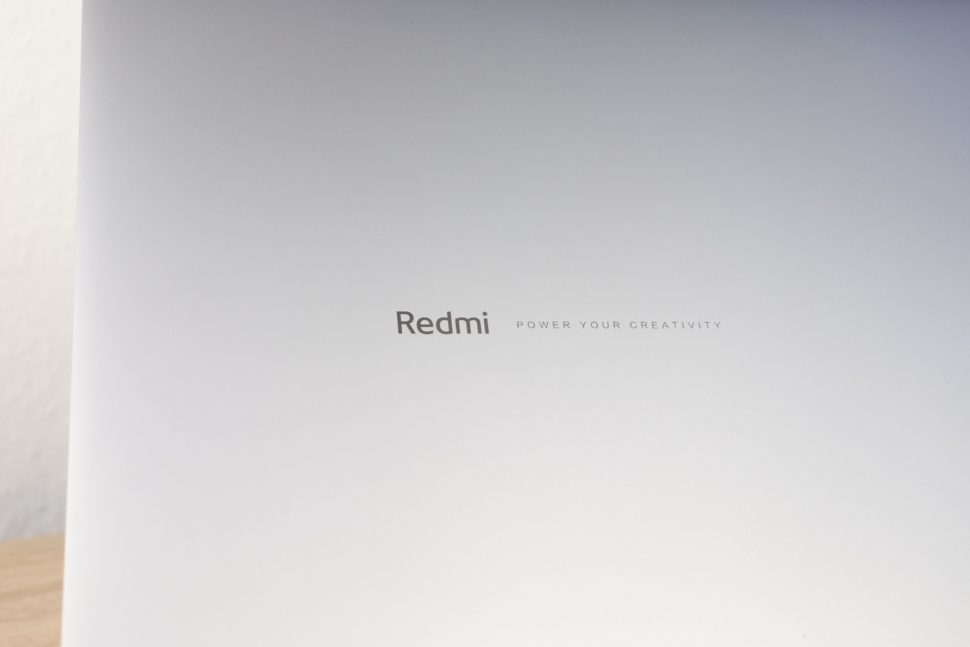 RedmiBook Pro 15 Logo Beschriftung 2