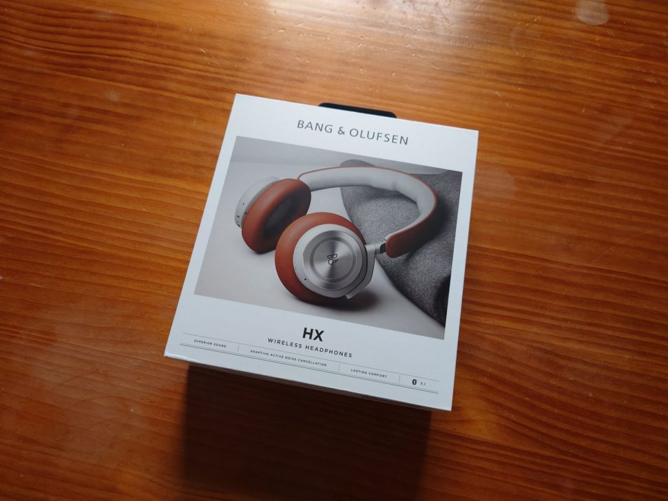 Beoplay HX Unboxing 2