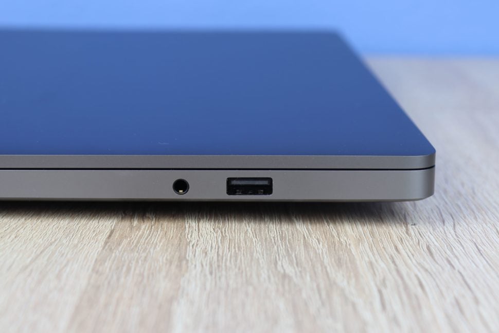 RedmiBook Pro 15 Ryzen Anschluesse 4