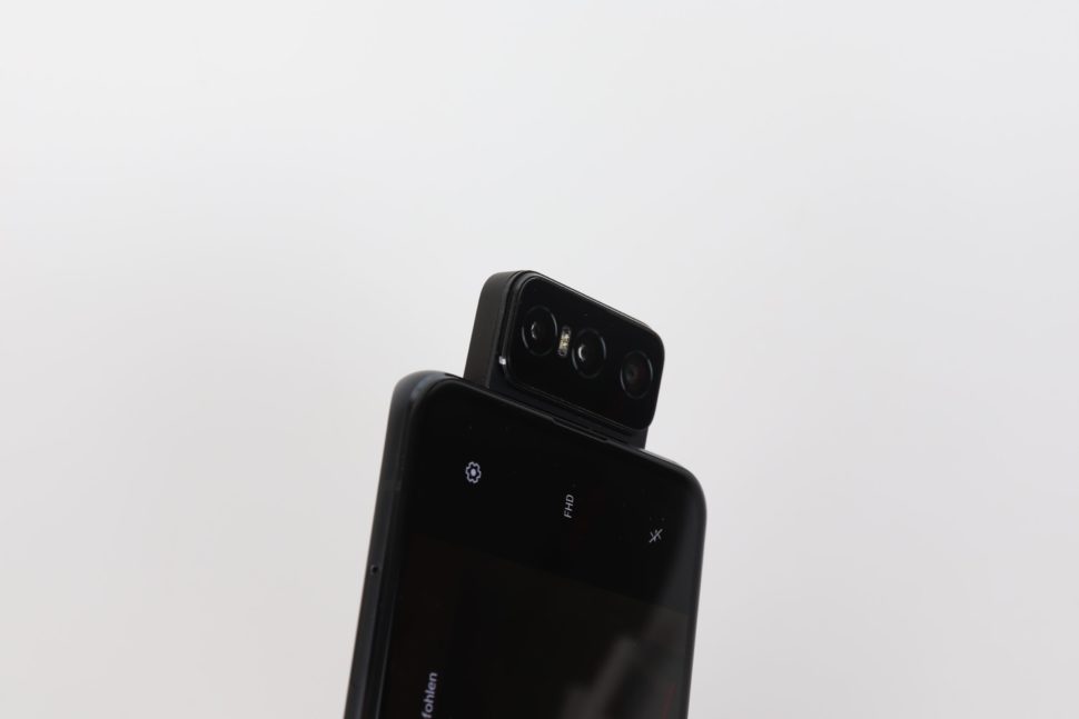 Asus Zenfone 8 Flip Kamera 1