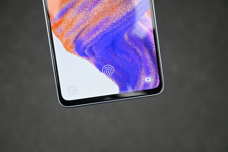 Samsung galaxy a53 display edges notch 3