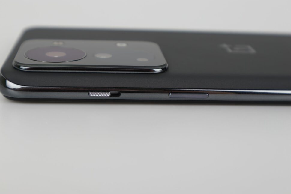 OnePlus Nord 2T Design und Vearbeitung 1
