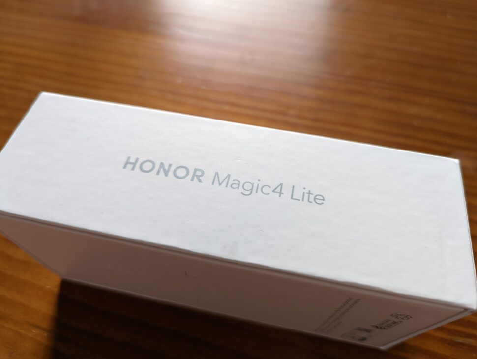 Honor Magic 4 Lite Unboxing 5