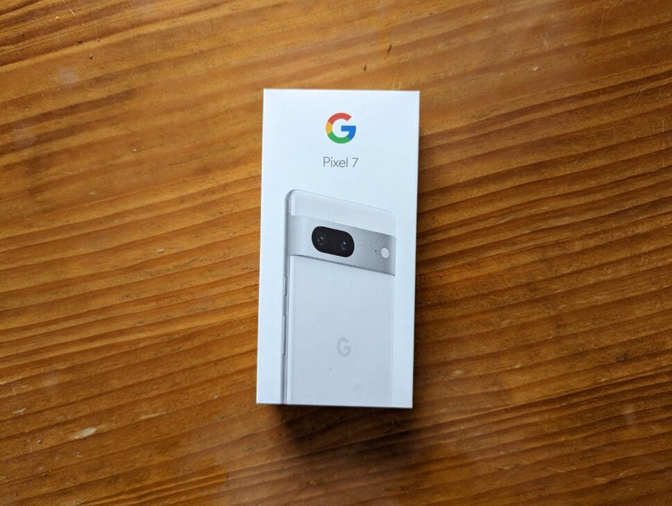 Google Pixel 7 Unboxing 1