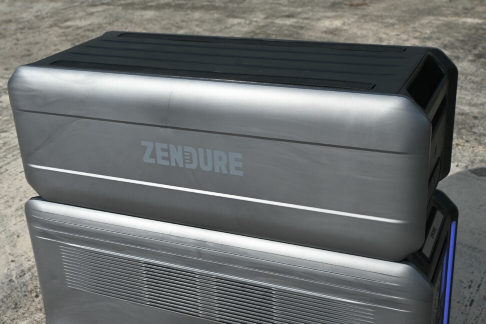 Zendure SuperBase V Sattelite Battery 2