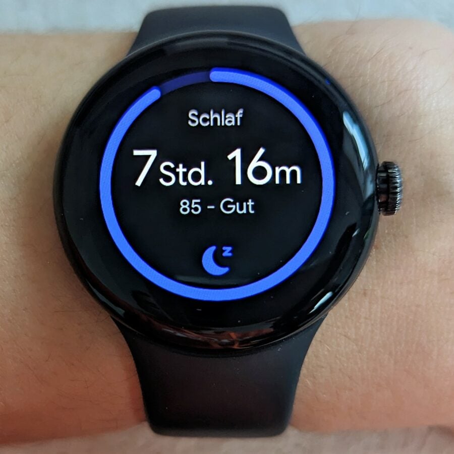 Google Pixel Watch Display 03