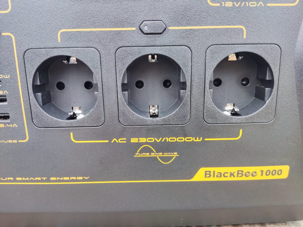 AlphaEss Blackbee 1000 Anschluesse4