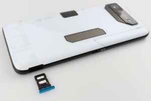 ASUS ROG Phone 7 Ultimate Test SIM