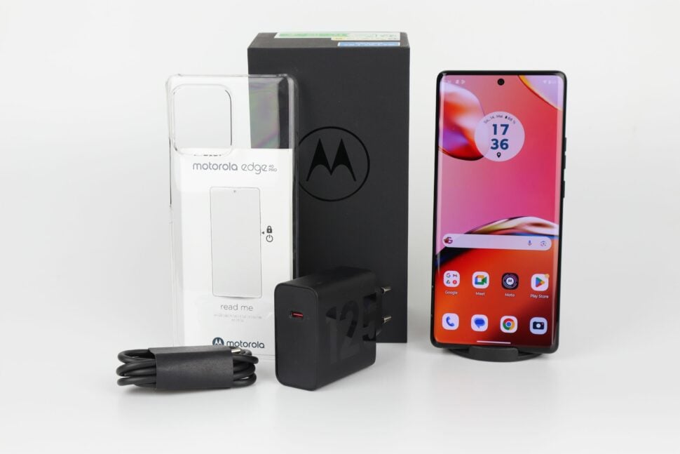 Motorola Edge 40 Pro Lieferumfang