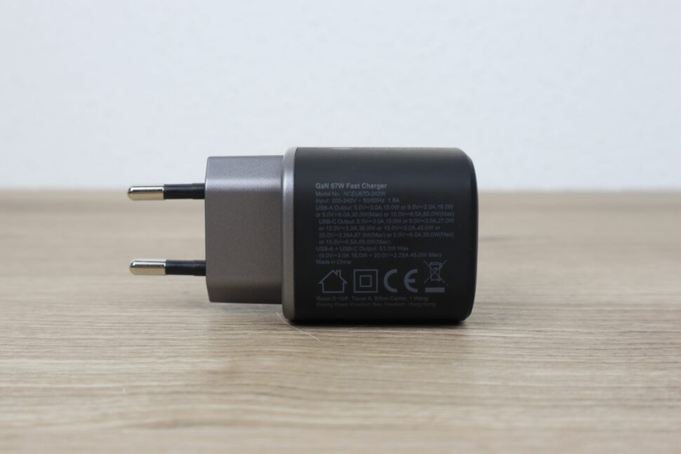 Novoo 67 Watt GaN USB C Ladegeraet Design Verarbeitung 4