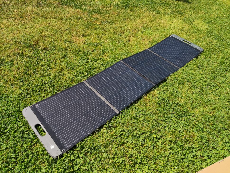 UGreen 200 W Solarpanel Design4