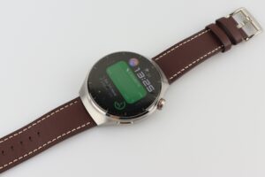 Huawei Watch 4 Pro Test Produktfotos Design 2