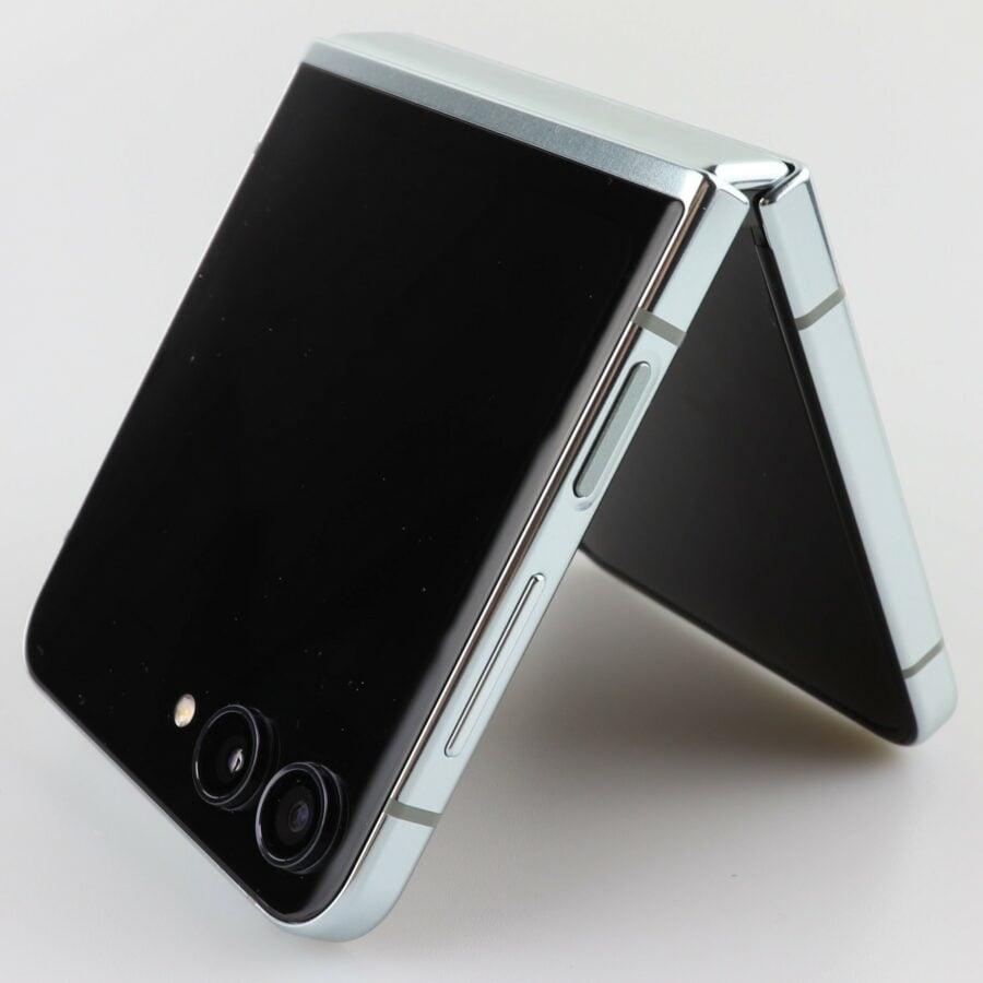 Samsung Galaxy Z Flip 5 Test Produktfotos Design 3