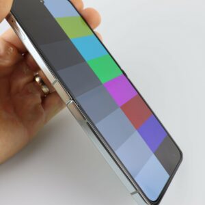 Samsung Galaxy Z Flip 5 Test Produktfotos Scharnier