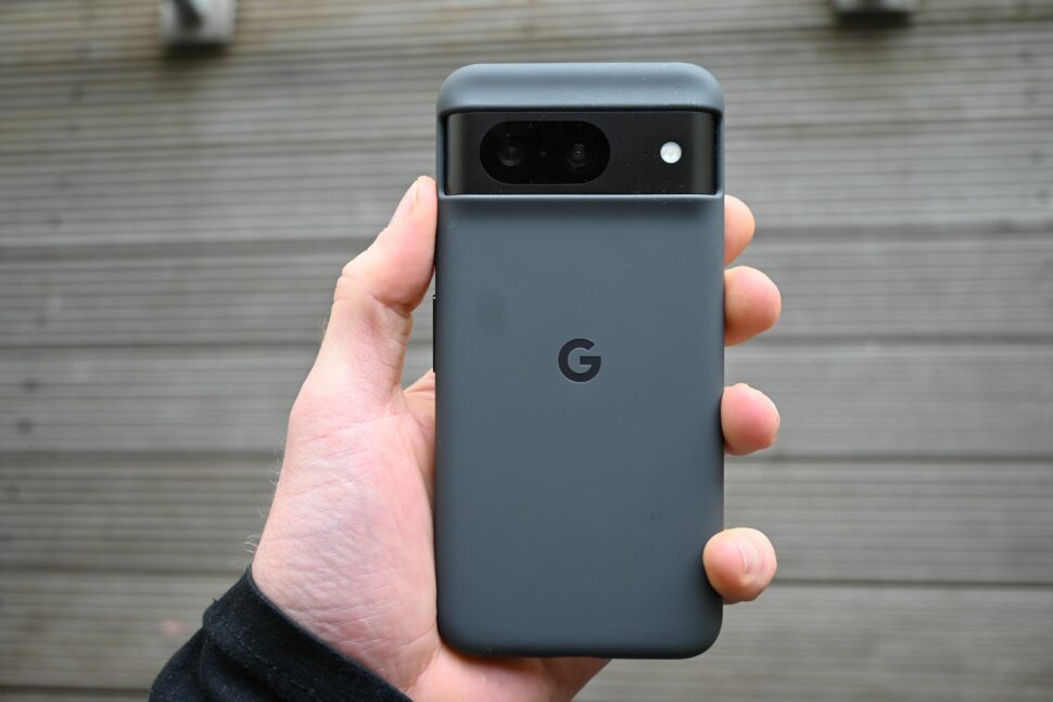 Google Pixel 8 Case Review 1