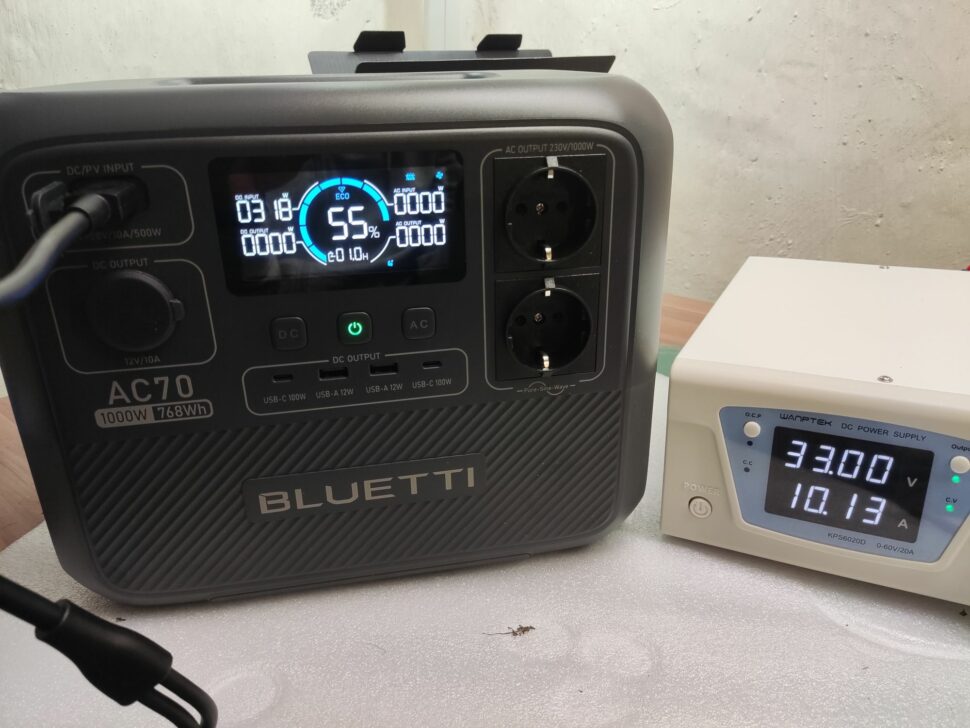 Bluetti AC70 33V