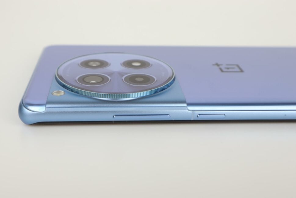 OnePlus 12R Buttons Design Verarbeitung 2