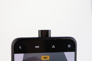 Realme X Pop Up Selfie Kamera 1